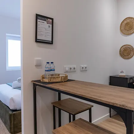 Apartment Campolide Charming & *