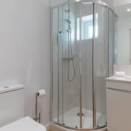 Apartment Campolide Charming &