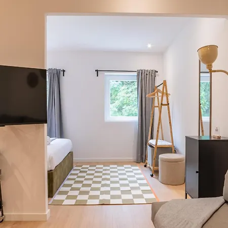 Appartement Campolide Charming &