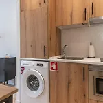 Apartament Campolide Charming &