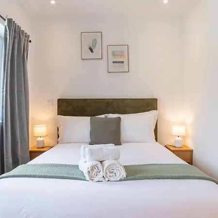 Campolide Charming & * Lisboa