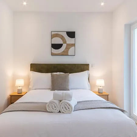 Campolide Charming & Διαμέρισμα Lisboa