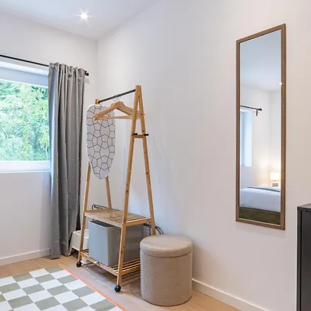 Campolide Charming & شقة *